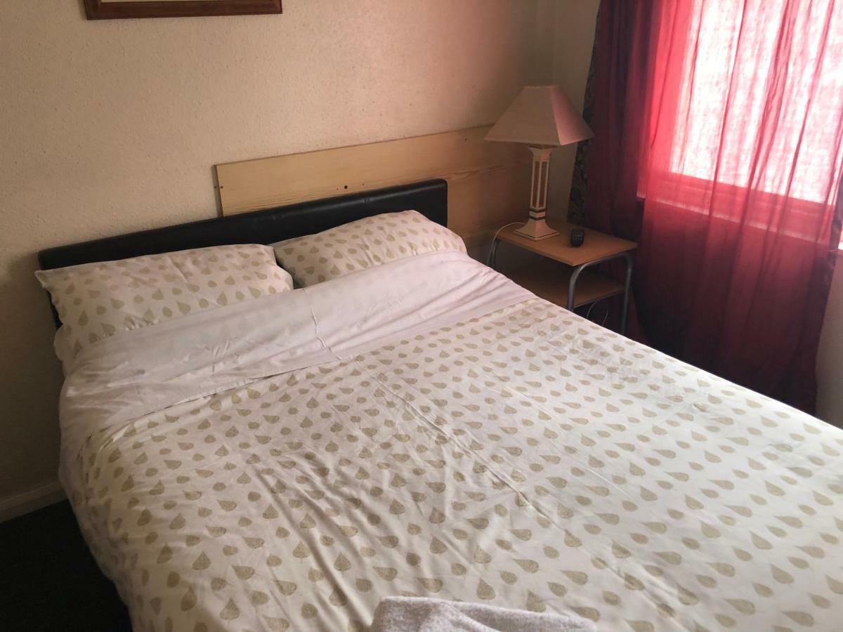 Charde Guest House Birmingham Bagian luar foto