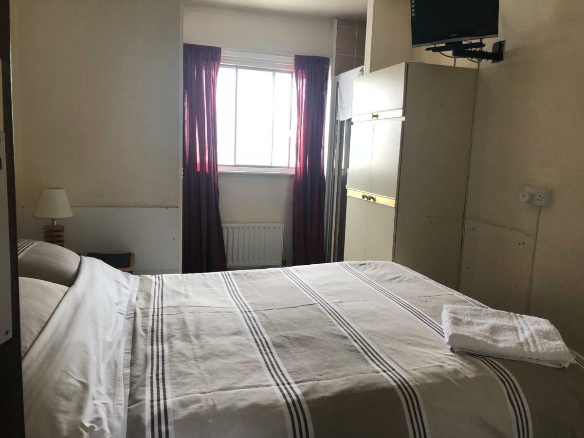 Charde Guest House Birmingham Bagian luar foto